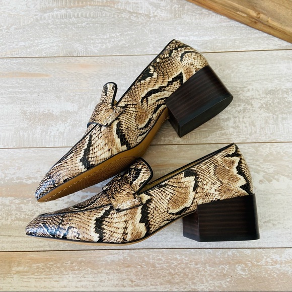 New Vince camuto snake print loafers - Picture 9 of 10
